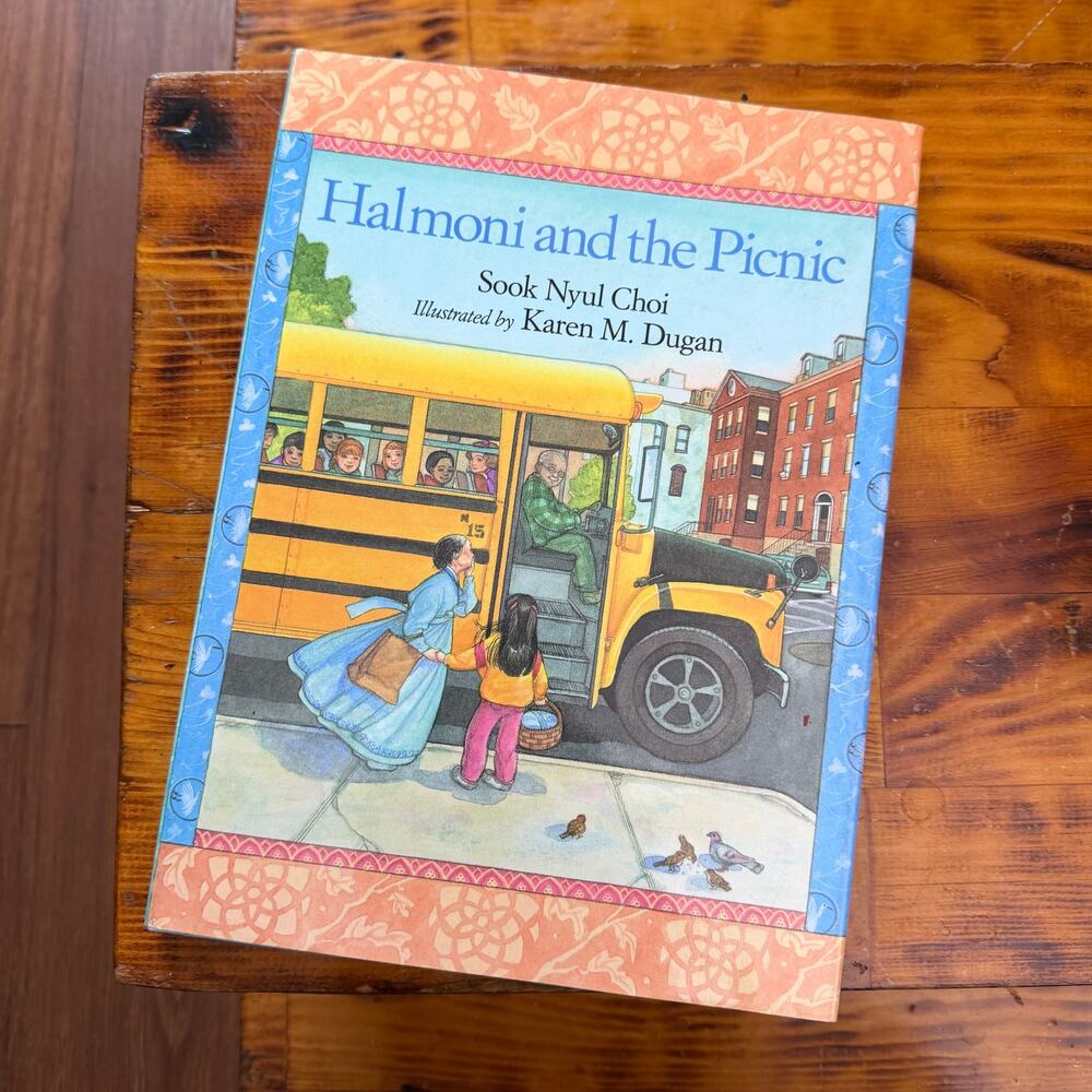 Vintage 1993 Halmoni And The Picnic Korean Paperback Book